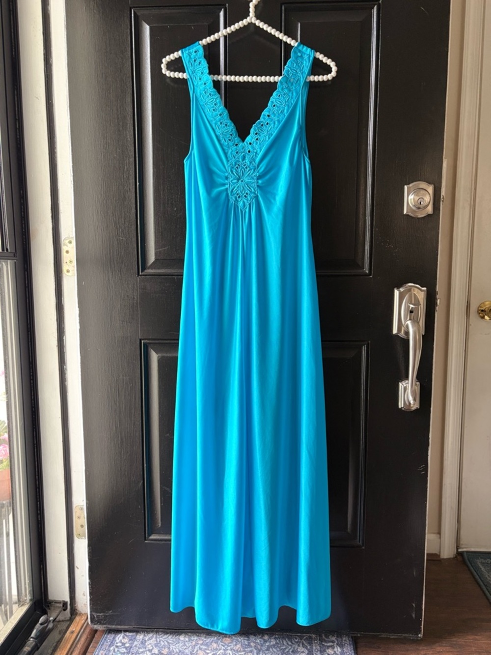 VTG Vanity Fair Blue Nylon Embroidered Lace Bodice Nightgown Size S - Picture 7 of 14